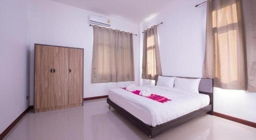 Bees Smile Hotel Чианграй Экстерьер фото